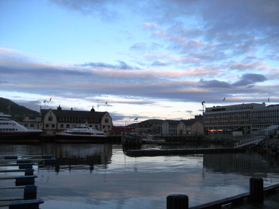 Harstad midnight sky